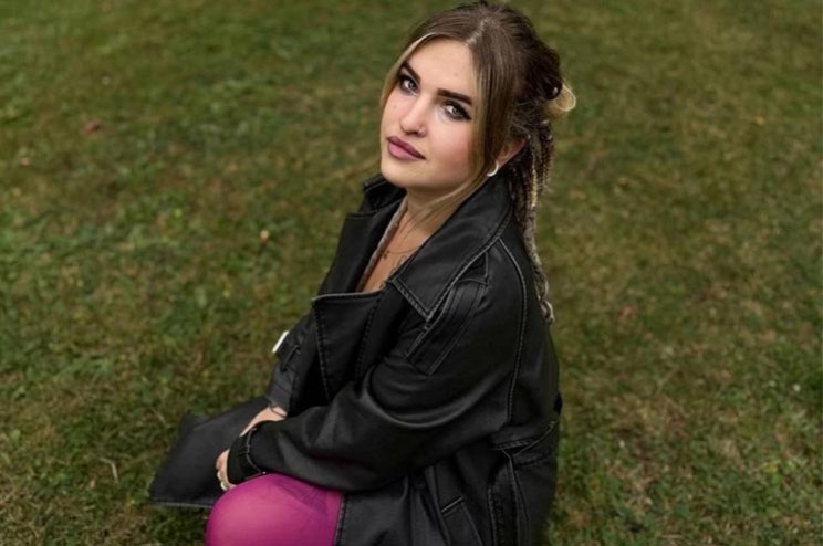 Julia Brooks