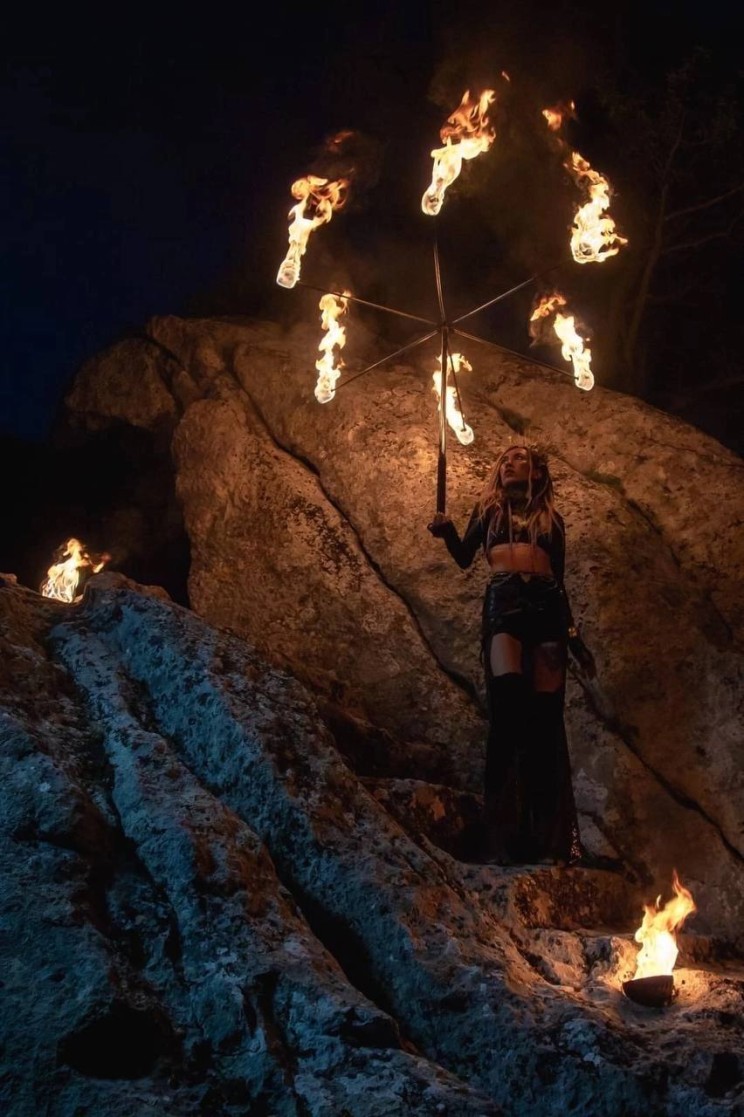 BONFIRE SHOW (SPB)